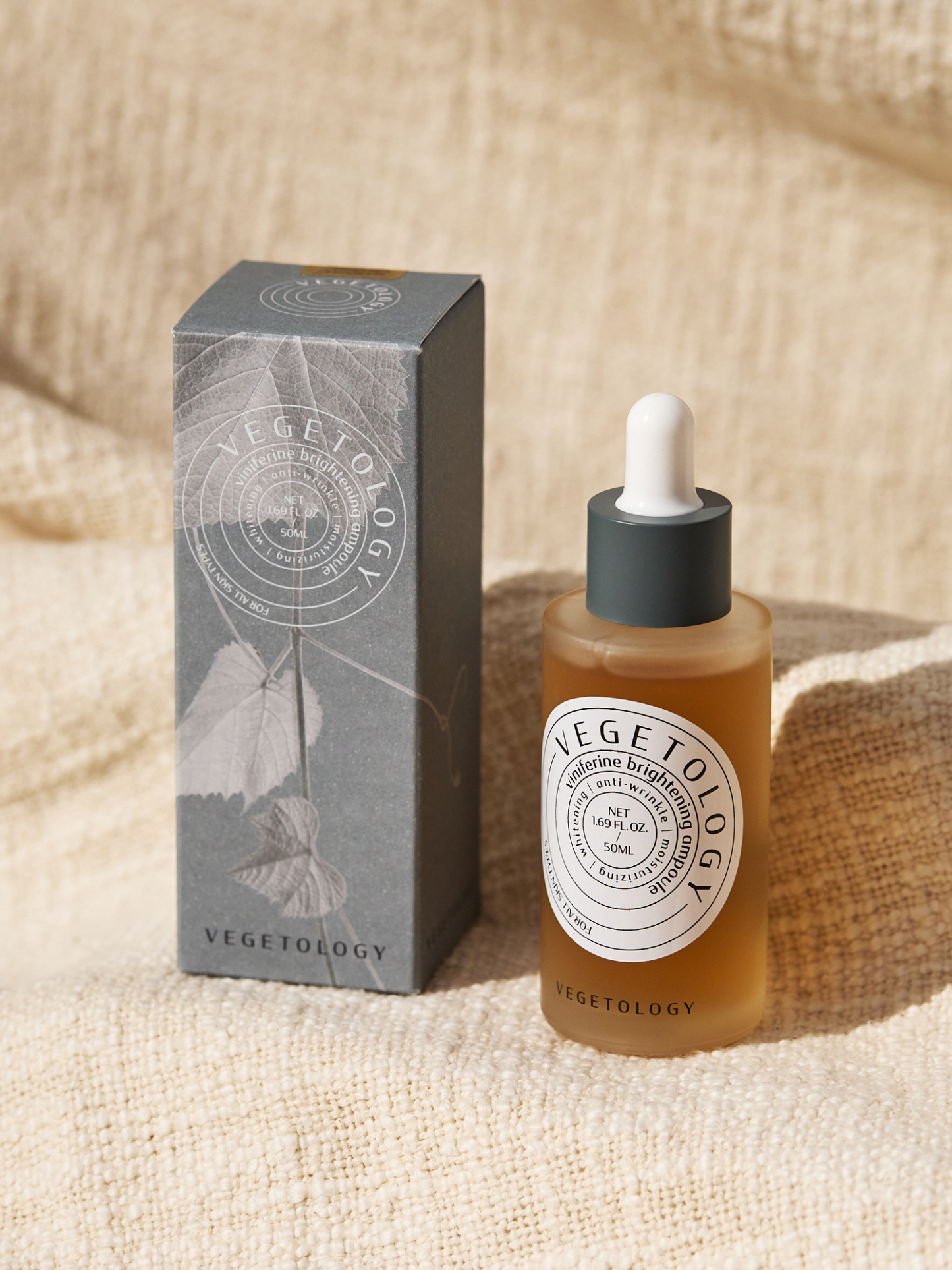 Ampolla iluminadora de viniferina Vegetology 50ML | Kaizen Beauty
